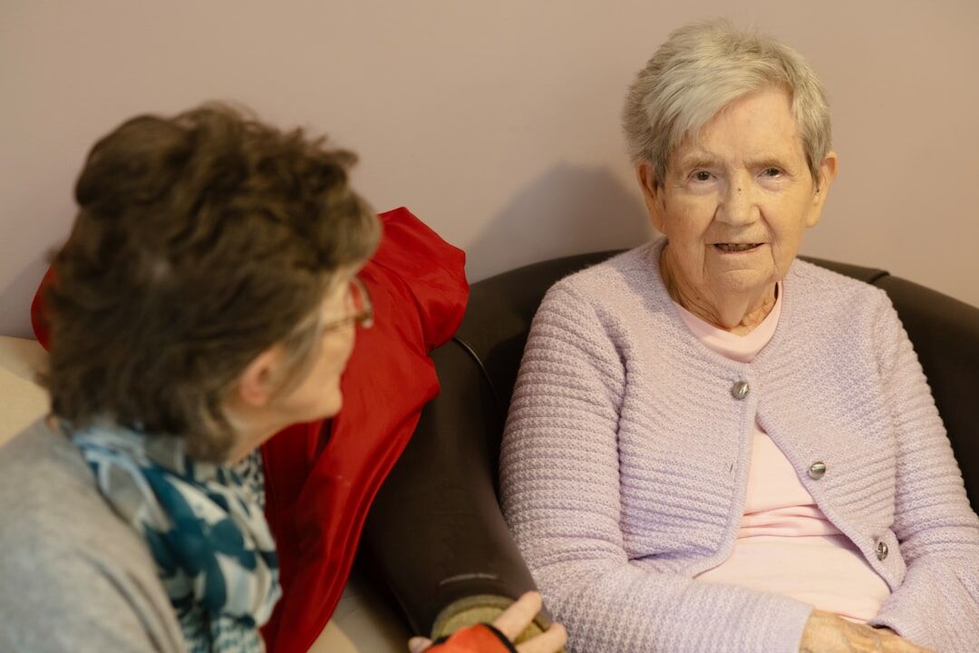 personal trainer with senior
